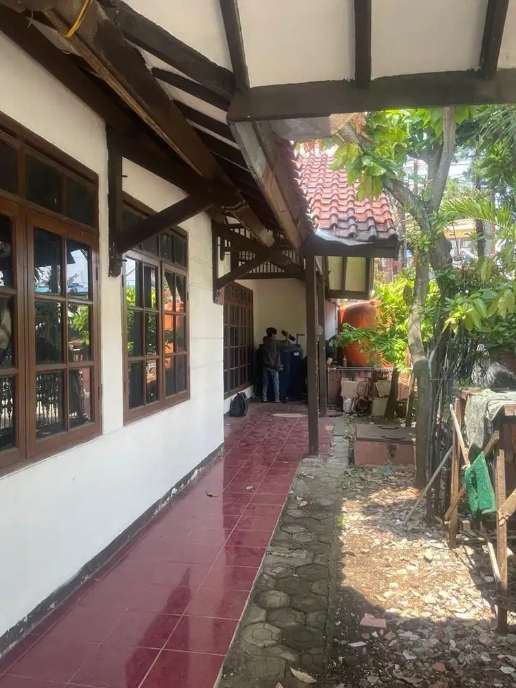 Dijual rumah di Guruminda dekat Algifari