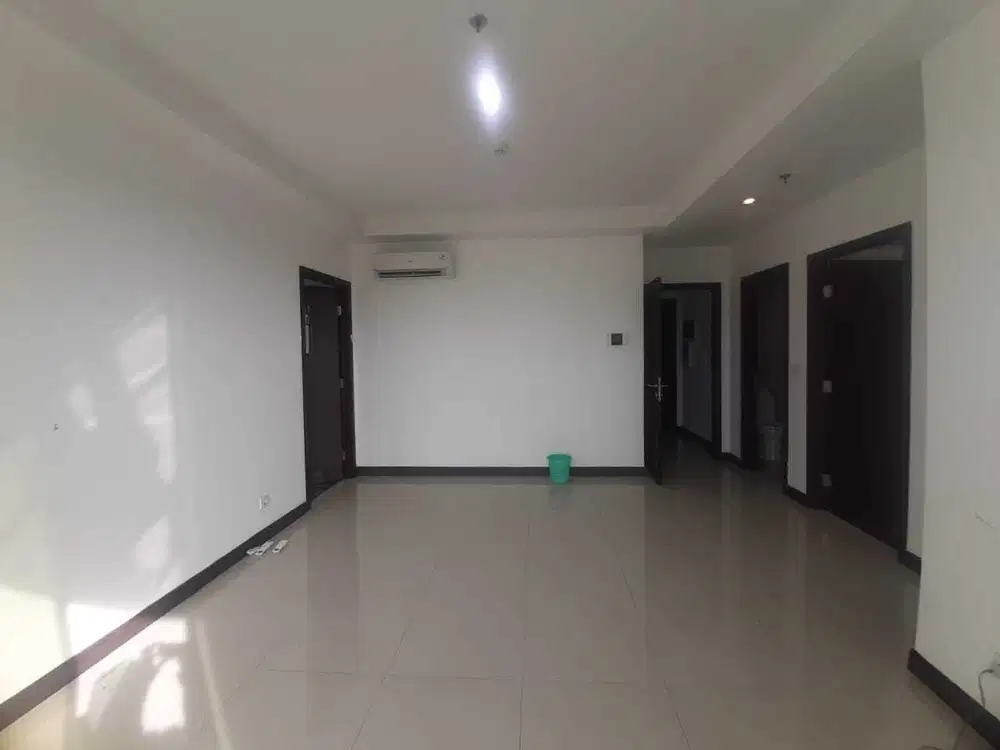 Dijual cepat Apartemen AKR Gallery West Kebun Jeruk 2 Br