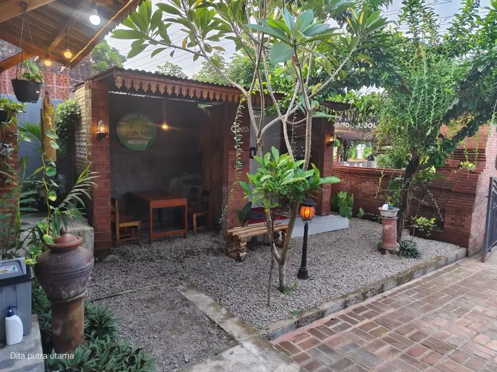 JUAL RESTO AKTIF KONSEP JOGLO DI BOYOLALI KOTA DEKAT ALUN ALUN