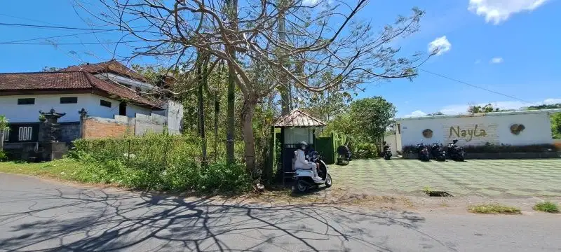 Tanah di jalan raya utama karang mas Jimbaran, akses 12 meter