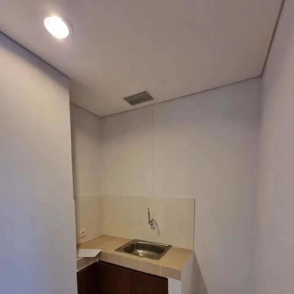 Disewakan Apartemen Capitol Park, 2br semifurnish