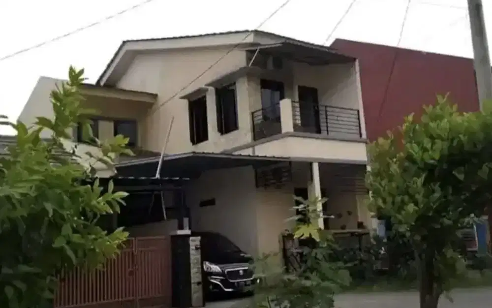 DIJUAL RUMAH MURAH 2 LANTAI 5 MENIT DARI TOL GRANDWISATA.GRAHA KALIMAS