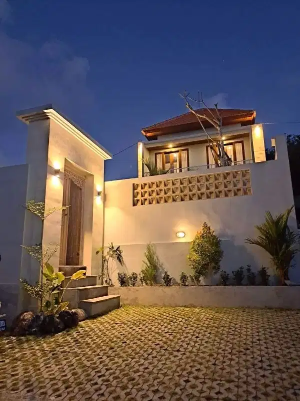 Villa modern baru di Ungasan bangunan 2 lantai sudah full furnish