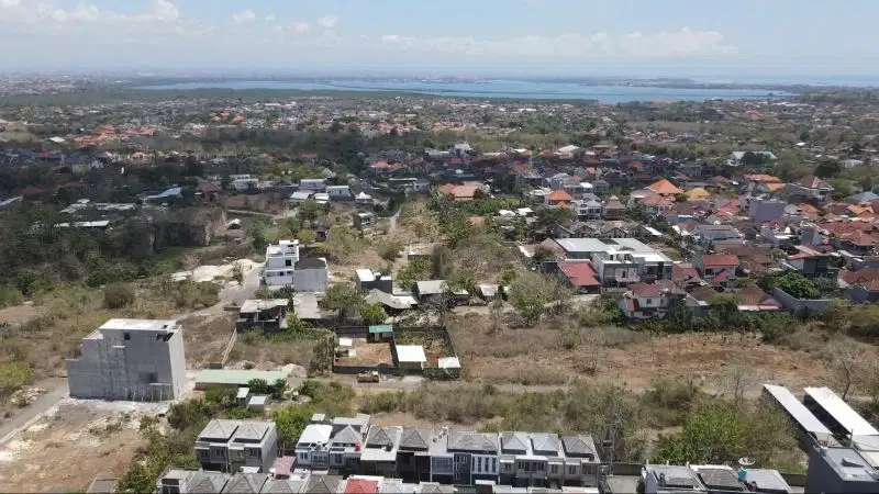 Tanah kontur datar lingkungan villa di Jimbaran, Akses jalan 6 meter