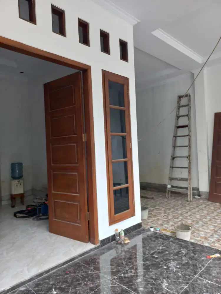 Rumah Baru Mewah Dalam Komplek Duren sawit