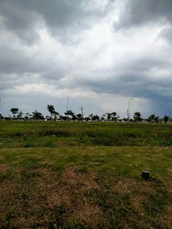 disewakan Lahan untuk parkir truk atau gudang