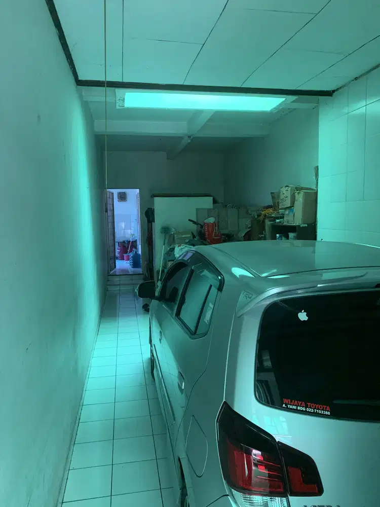 Dijual rumah strategis di sayap supratman