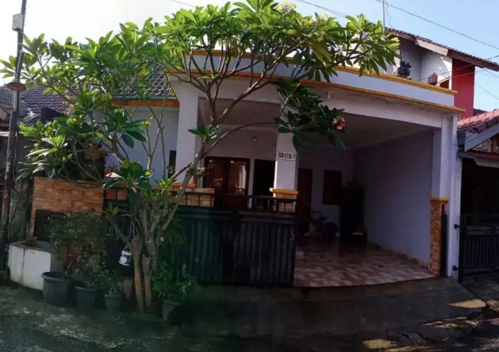 DI JUAL RUMAH DI DUKUH ZAMRUD BEKASI