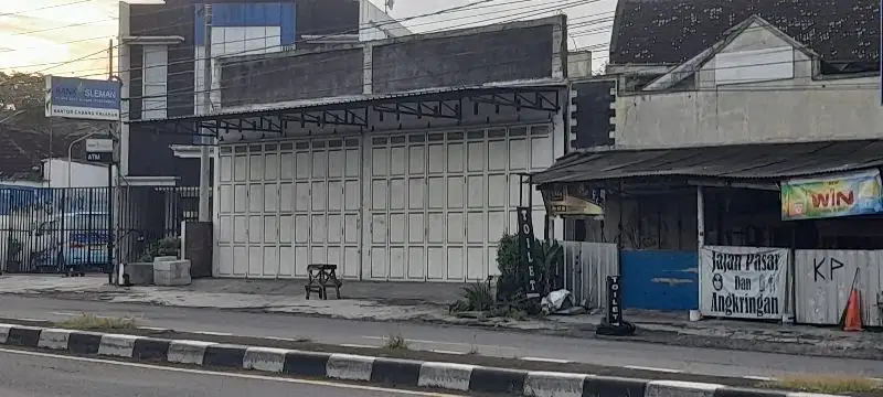 Disewakan Gudang / Showroom Kalasan