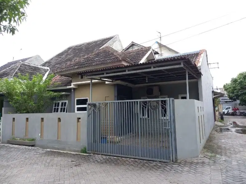 DISEWAKAN RUMAH CANTIK, BANGUNAN BARU
