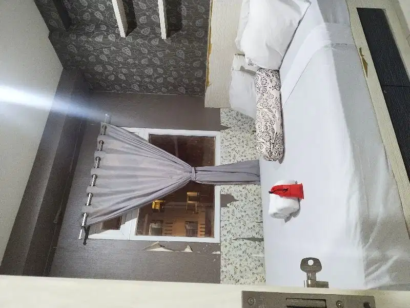 Sewa Bulanan Studio Apartmen Green Pramuka city