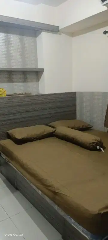 Sewa Apartmen Studio Di apartmen Green Pramuka  City