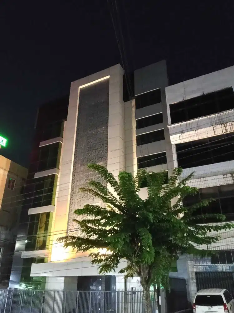 Dijual Gedung 5 lantai di sekitar Jl Setia Budi Pekanbaru