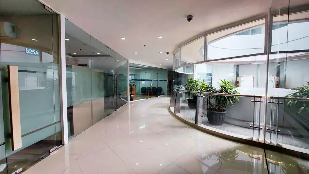 Wow! FREE PPN. Office rent Semi Furnished SPAZIO Surabaya Barat [67m]