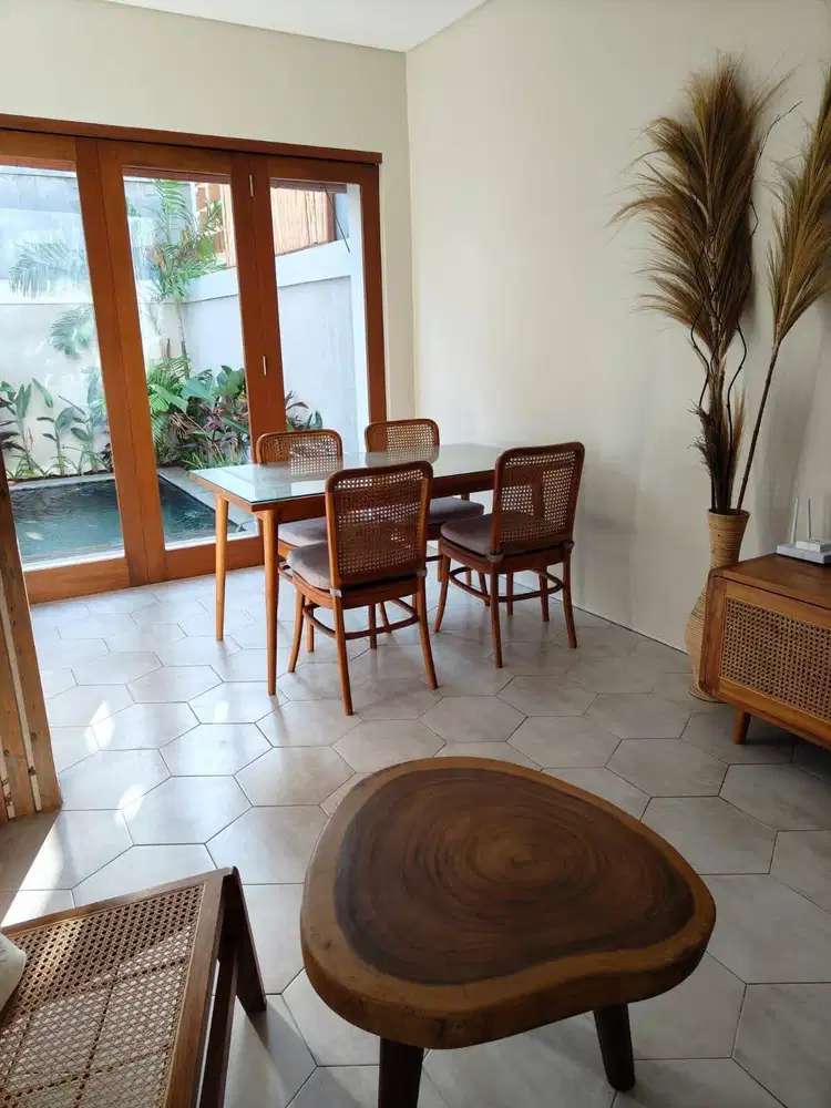 Disewakan Villa 3 Kamar Full Furnished di Sanur – Kolam Renang & Taman
