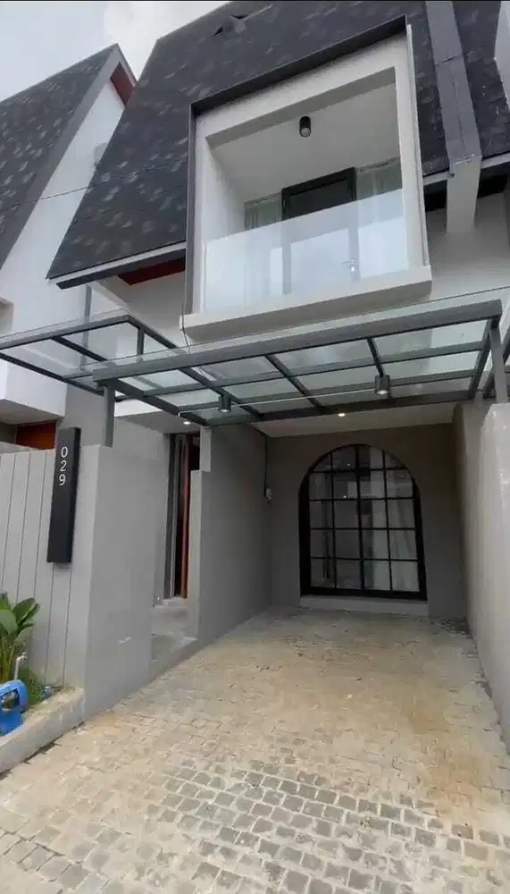 JUAL CEPATTT..NEW & FULLY FURNISHED VILLA BATU MALANG