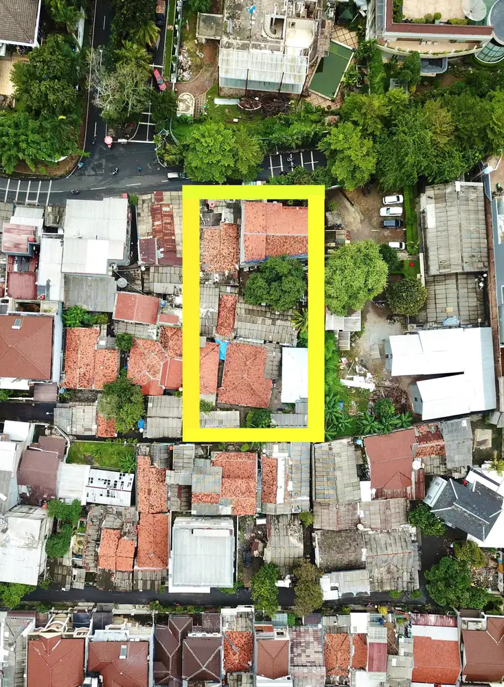 Rumah luas 1000 mtr seharga tanah di lokasi jaksel