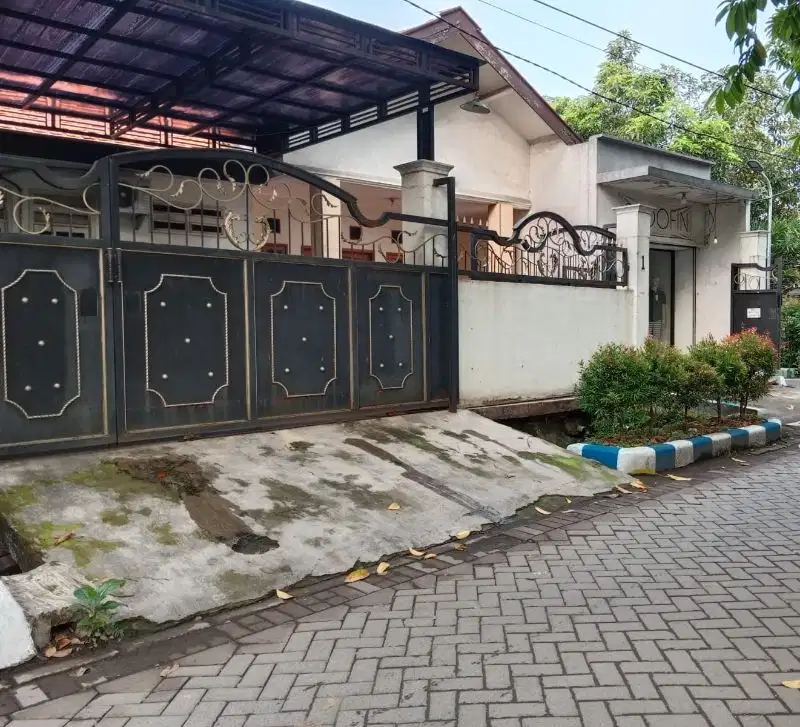 JARANG ADA. Beli Rumah Bonus Toko Busana Muslim