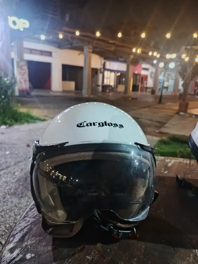 Helm CARGGLOSE ukuran L