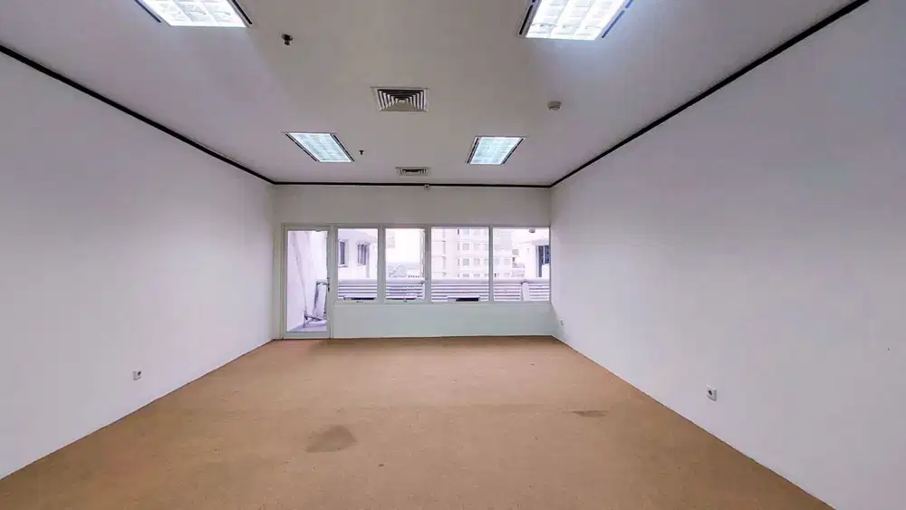 Sewa Kantor Semi furnish Intiland Tower Surabaya pusat 4 Juta-An (43m)