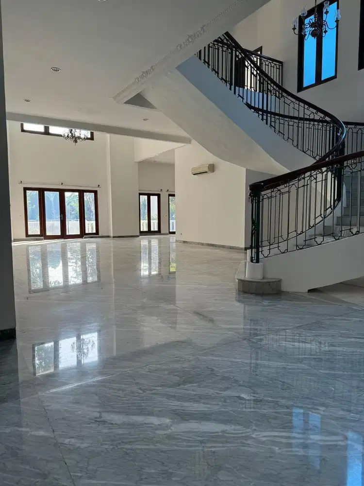 Rumah Pondok Indah Semifurnish Murmer