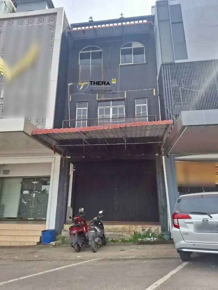 Dijual ruko 3 lantai hadap jalan raya di batam centre