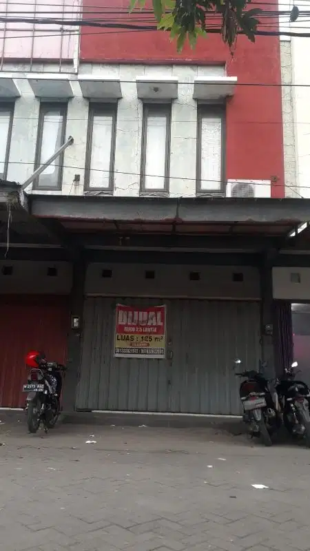 Ruko Pencetak Uang di Nol Jalan Propinsi