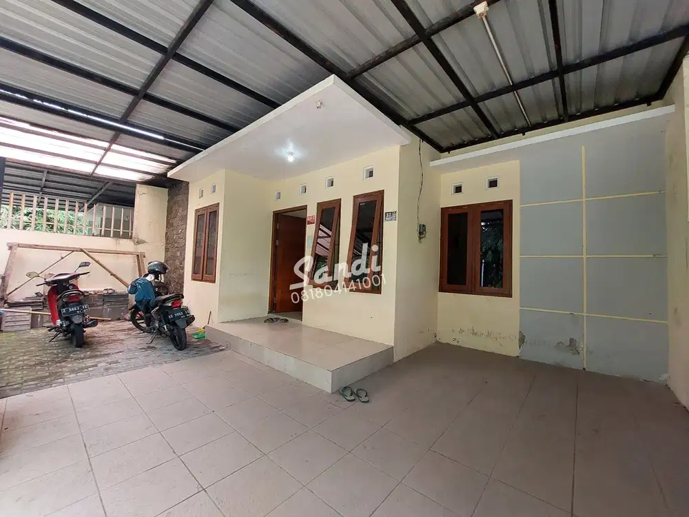 Rumah Bagus 4 Kamar Tidur dalam Cluster Jakal km 13 dekat Bento Kopi