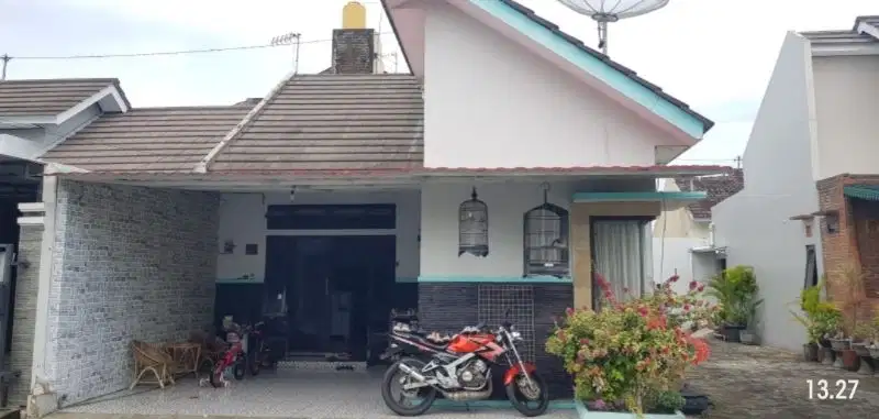 Rumah Purbayan Barat Gentan Cluster