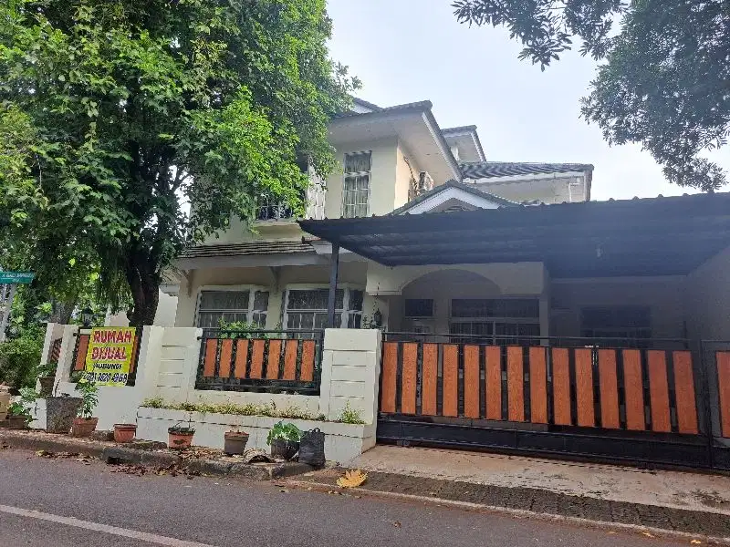 Rumah hook di perumahan jatiwarna Indah