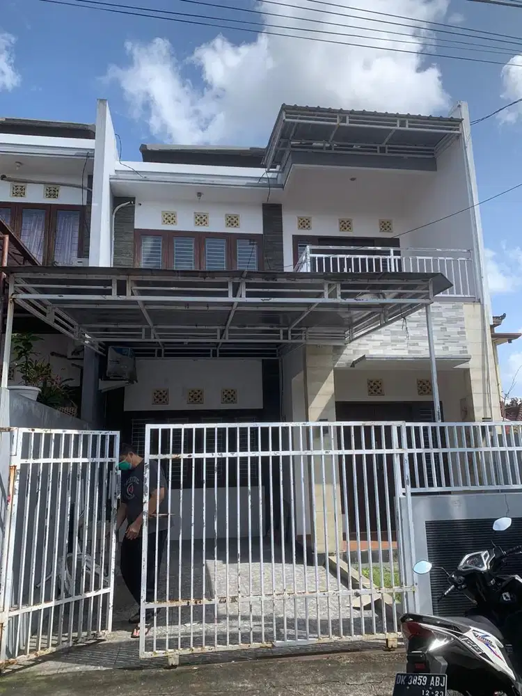 Rumah Baru Modern Minimalis di Denpasar Barat