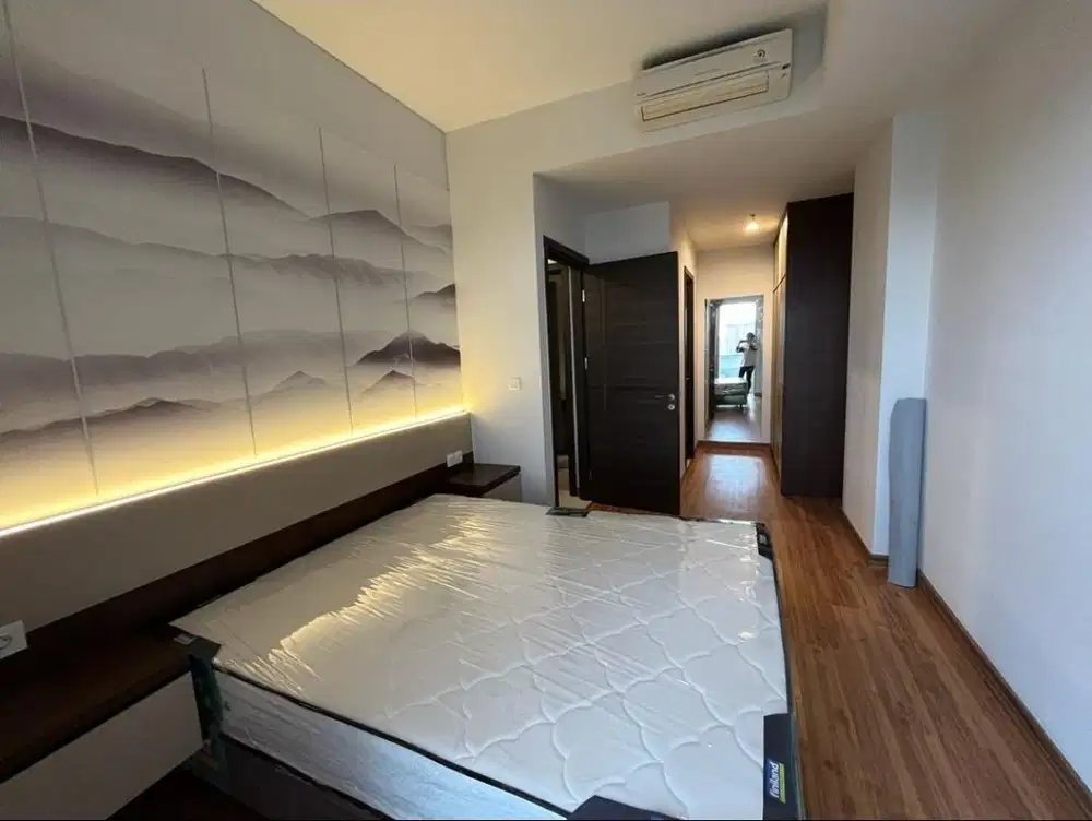 Disewakan cepat Apartemen Sudirman Hill 2BR full furnished