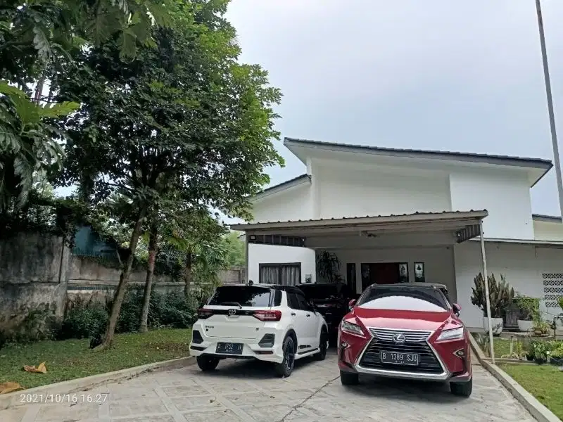 Rumah Asri di Bukit Golf Sentul City Posisi Hoek dan Luas