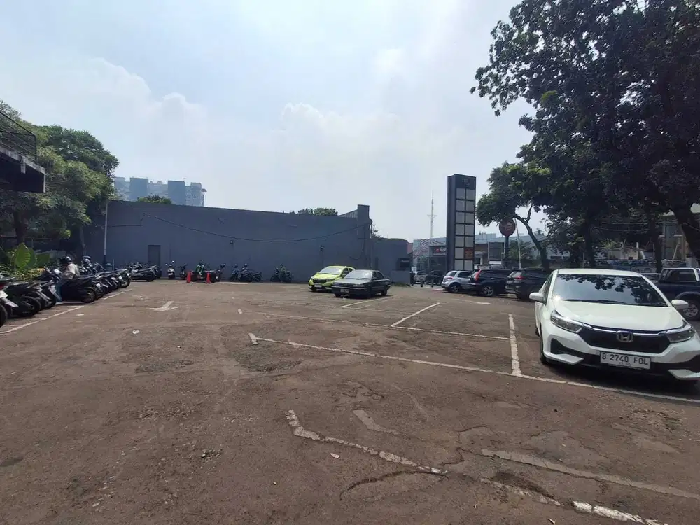 Disewakan Lahan Strategis Premium Area Kemang Raya Jakarta Selatan