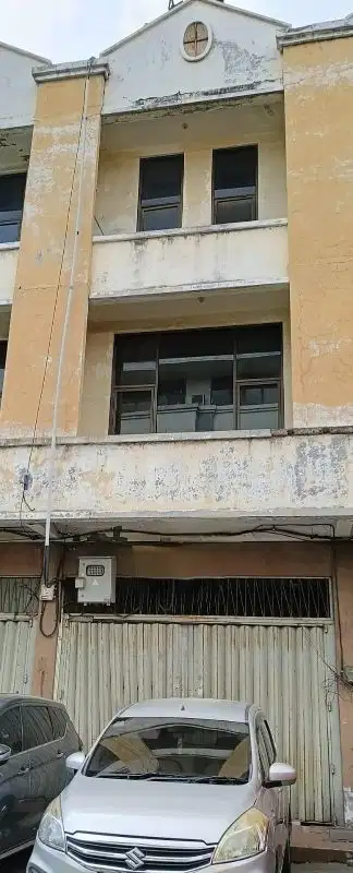 Ruko dekat akses Tol Dupak Surabaya