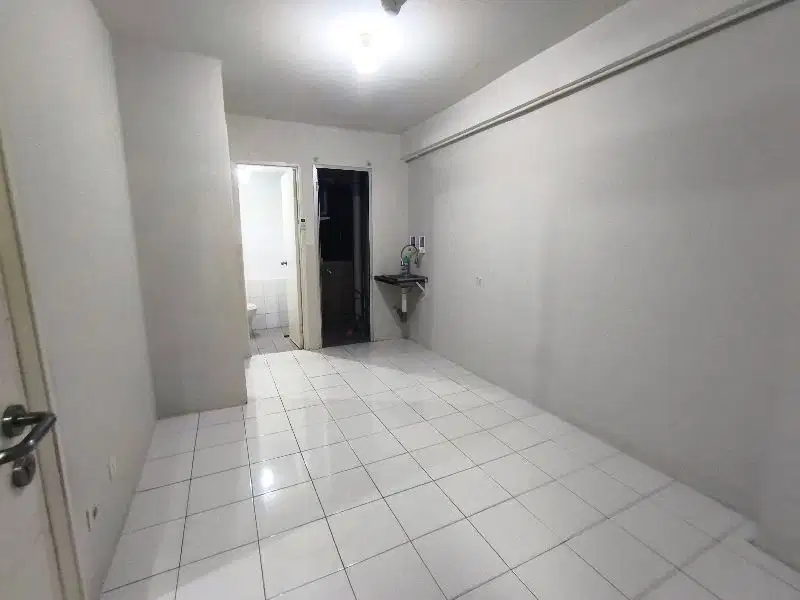 Sewa Tahunan kosongan 2 bedroom unfurnished kalibata