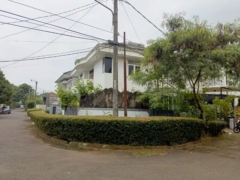 Rumah huk di Villa Melati Mas Serpong Tangerang