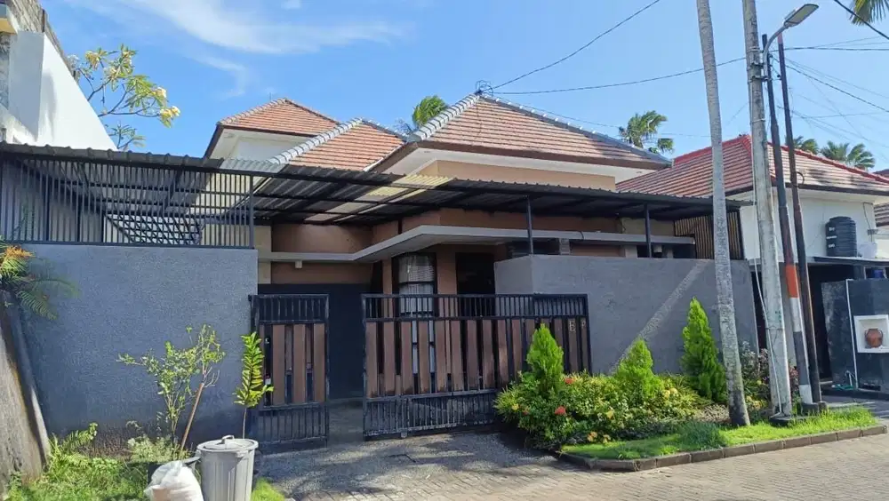 Rumah Semi Villa di Komplek One Gate Sistem Goa Goang Ungasan