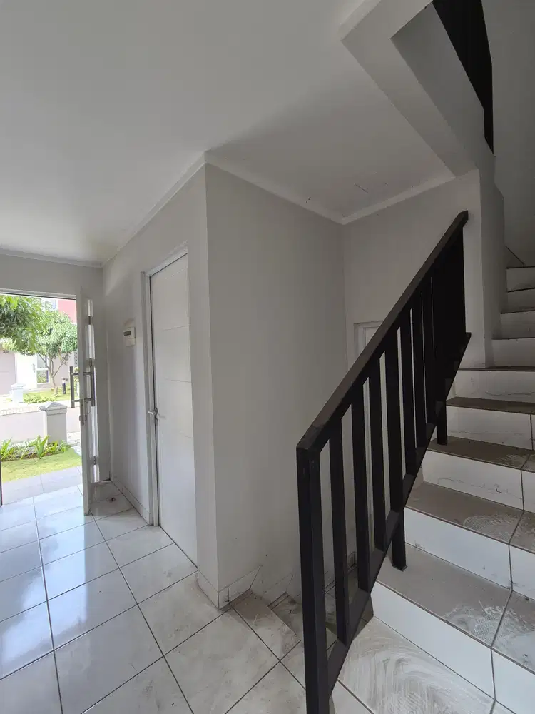For Sale Rumah Manis Minimalis Di Kawasan Elite Summarecon, Bandung