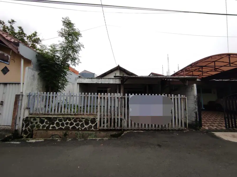 Rumah hitung tanah di dekat patung kuda undip tembalang