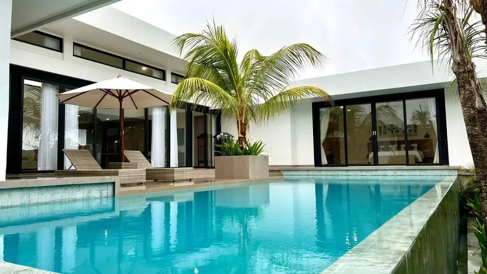 Villa Modern Mewah di Puri Gading Jimbaran, Kolam Besar
