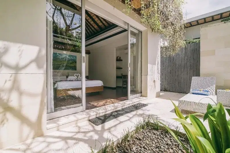 villa dua lantai di Jimbaran, cukup jalan kaki ke pantai