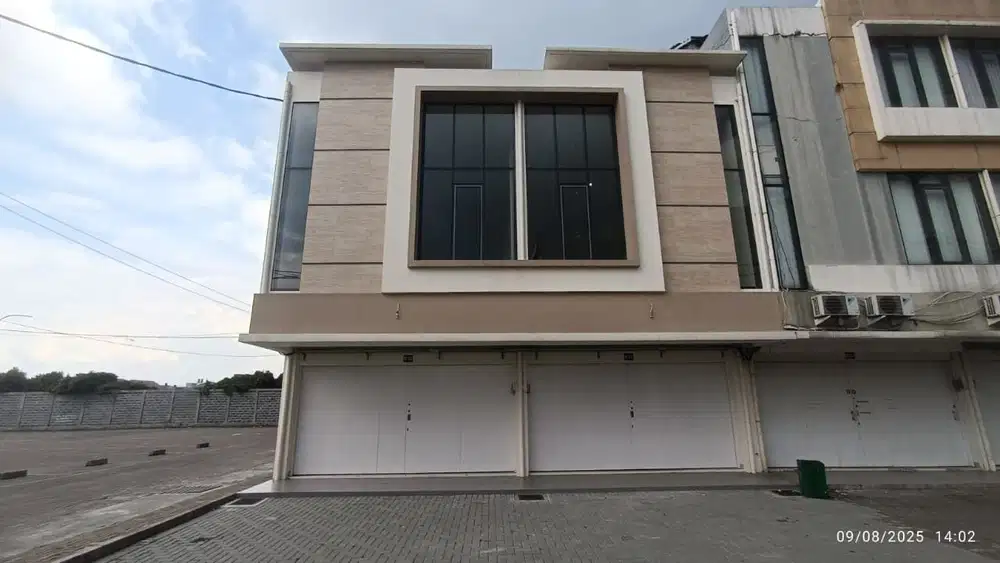 Ruko 2 lantai 1 area dengan Transmart Bandung