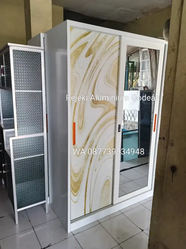 Lemari pakaian geser 120cm