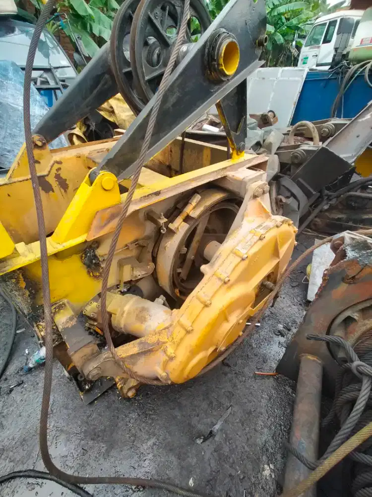 Winch crane rougther merk Kobelco RK 200