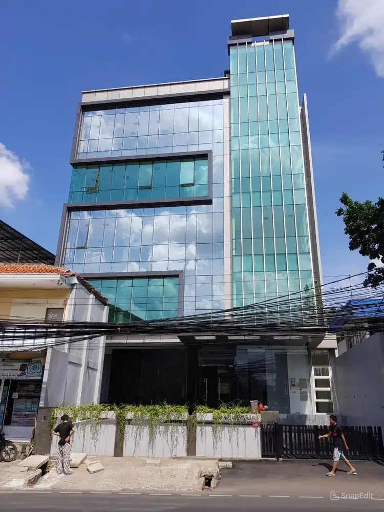 GEDUNG BARU SIAP OPERASI 6 LT PINGGIR JALAN MAMPANG JAKSEL 296