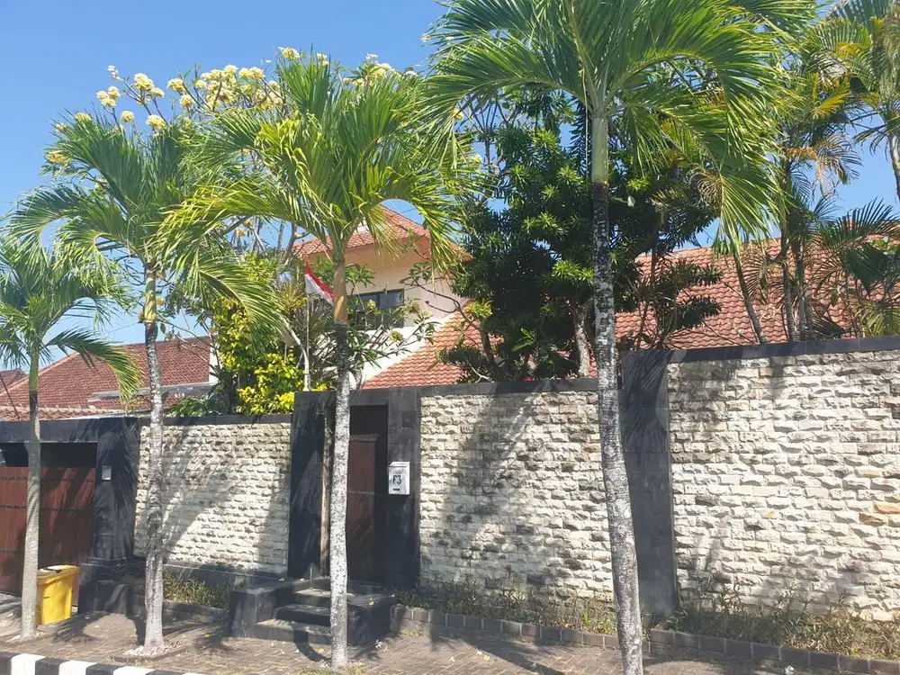 Rumah Strategis Area PREMIUM di Siligita Nusa Dua