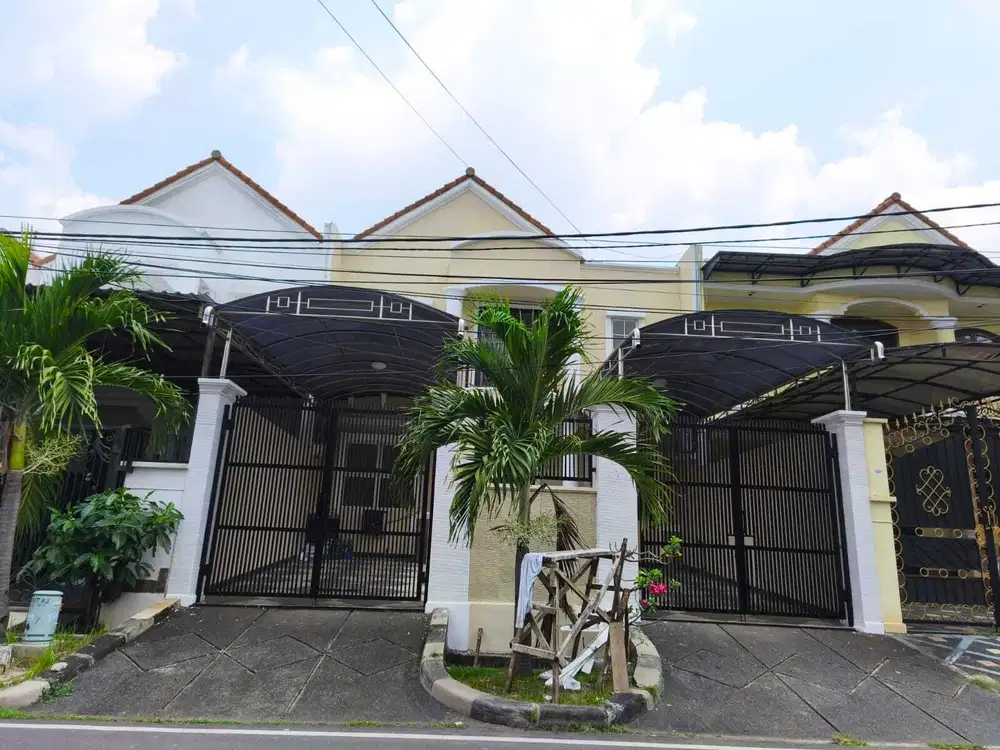 Disewakan ..rumah di Taman Semanan Indah, jalan boulevard