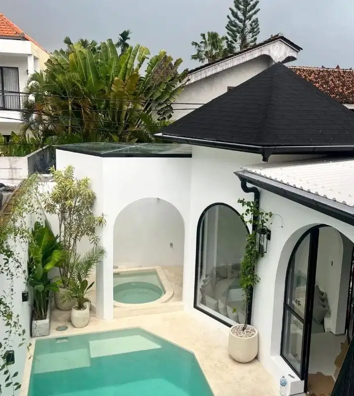Luxury villa di sentral Canggu, cocok untuk pribadi atau komersil