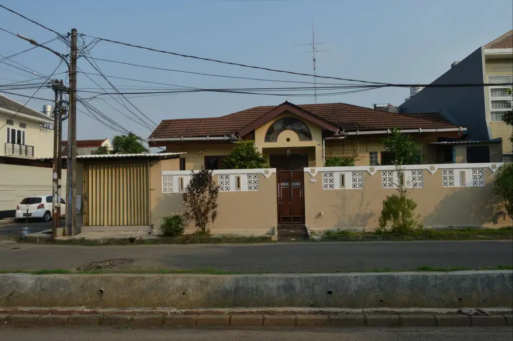 DIJUAL Rumah Mewah Villa Melati Mas Blok H Harga Termurah